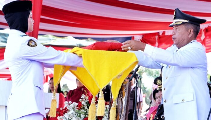 Khidmat, Bupati Simalungun Pimpin Upacara HUT Ke-79 Kemerdekaan RI