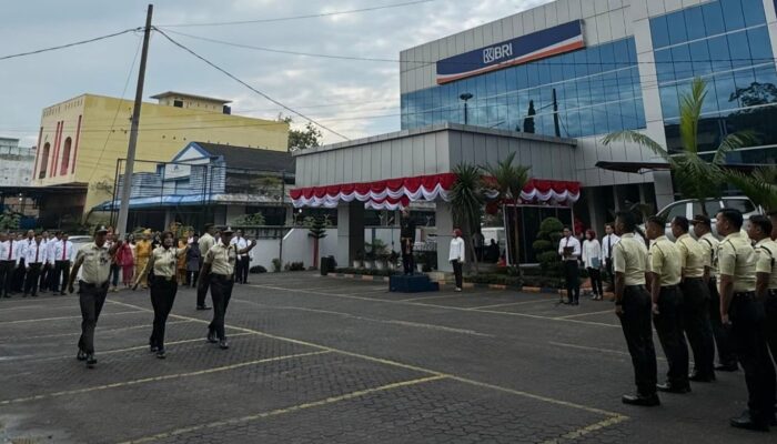 Khidmat, Peringatan HUT ke-79 Kemerdekaan RI Di BRI Lubukpakam