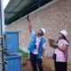 Petugas PLN dan Srikandi PLN UP3 Lubuk Pakam memastikan jaringan listrik telah terpasang dan dalam kondisi prima.