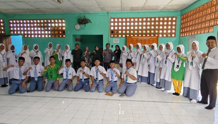 Siswa MAN 2 Langkat Antusias Ikuti Pembelajaran Ilmu Jurnalistik