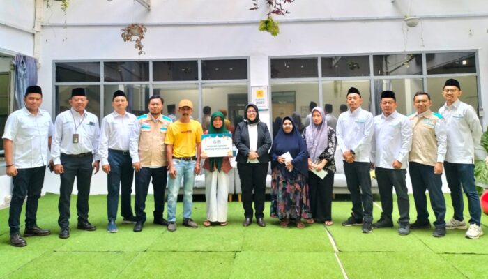 PLN UP3 Padangsidimpuan Salurkan Bantuan Modal Usaha