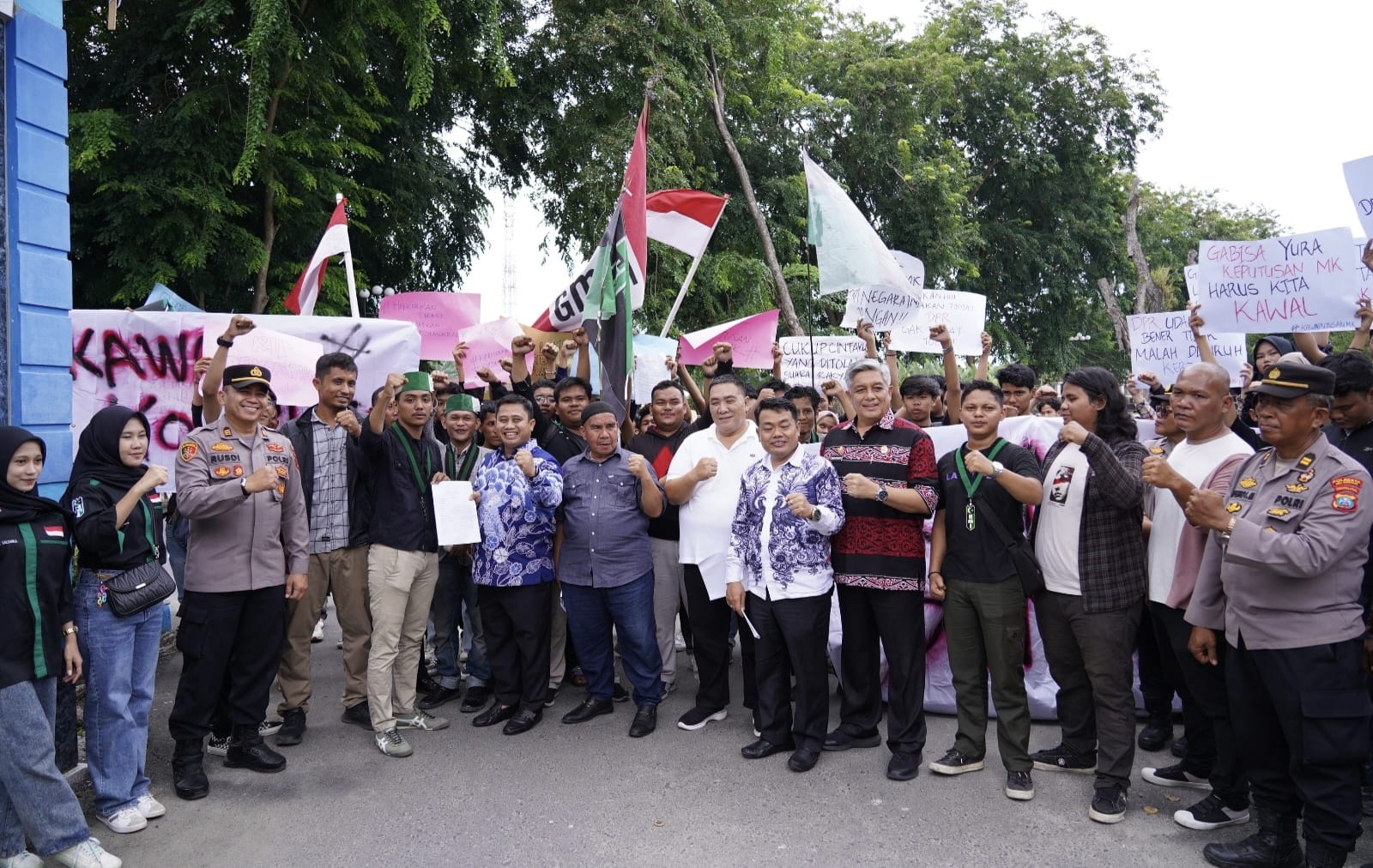 Mahasiswa Deliserdang Ajak Masyarakat Bersatu Selamatkan Demokrasi