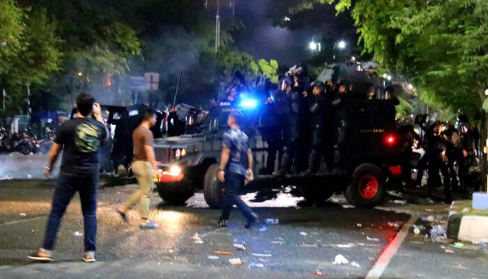 Aksi Di DPRA, Empat Mahasiswa Dan Seorang Advokat Ditangkap