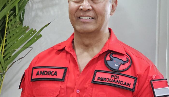 Umumkan Cakada Gelombang Ketiga, Megawati Tiba Di Kantor DPP PDIP