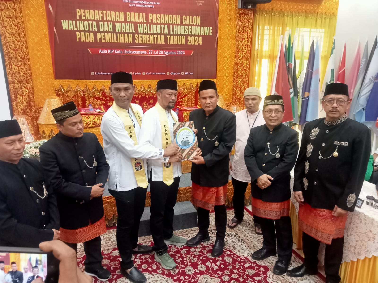 Tiga Paslon Wali Kota Lhokseumawe Mendaftar Ke KIP