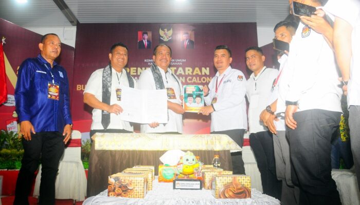 Taufik-Rianto Diusung 12 Parpol, Ketua Gerindra Buat Gaduh