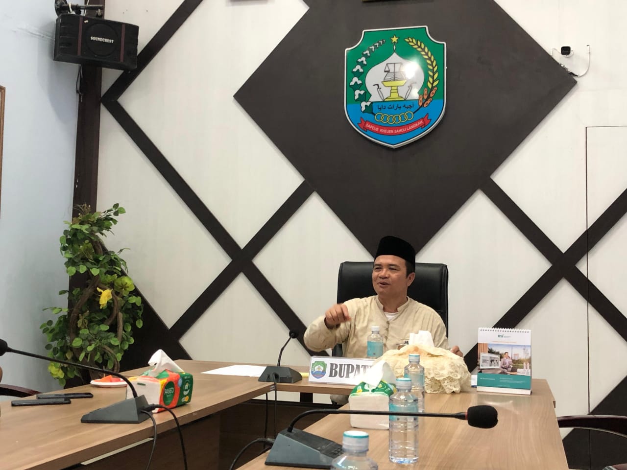 Tendangan Kaki Ala Pj Bupati Abdya Diakui Sebagai Bentuk Teguran Keras