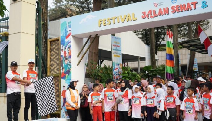 Gelar Festival Jalan Sehat dan Sarapan Bergizi, Kemendikbudristek Pacu Sekolah Terapkan 5 Sehat