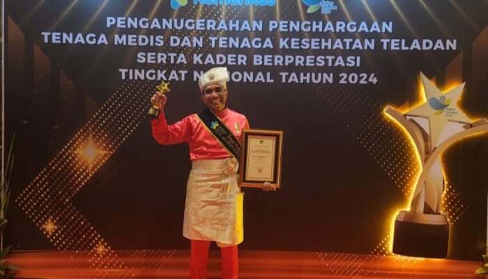 Putra Langkat Raih Penghargaan Sebagai Tenaga Medis Nasional Katagori Pengabdian Tanpa Batas 2024