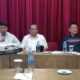 KETUA Umum DPP Komite Masyarakat Danau Toba (KMDT) Edison Manurung (kiri) saat memimpin rapat perdana pembahasan usulan pendirian universitas negeri di kawasan Danau Toba, di Medan, Kamis (22/8). Waspada/ist