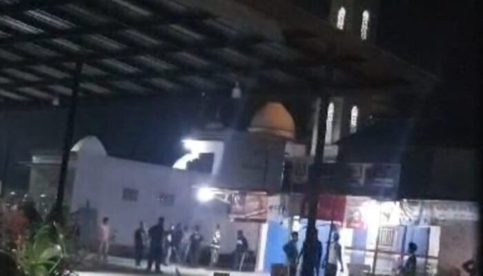 Warga Umumkan Tawuran Lewat Toa Masjid Di Percut Seituan