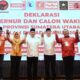 PASANGAN bakal calon Gubsu - Wagubsu Edy Rahmayadi - Hasan Basri Sagala, foto bersama ketua dan pengurus enam Parpol pendukung, di acara Deklarasi Pasangan Calon Gubsu - Wagubsu Edy Rahmayadi - Hasan Basri Sagala, di Ballroom Hotel Grand Mercure, Jalan Sutomo, Medan, Kamis (29/8). Waspada/Ist