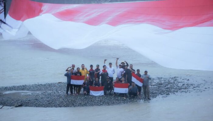 Bendera Merah Putih Raksasa Di Nagan Raya