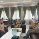 Perkuat kolaborasi dan sinergitas, Kepala Balai TNBG Hartono, SP, M.Si audensi dengan Pemkab Madina di ruang kerja Wabup Atika Azmi Utammi. Waspada/Ali Anhar Harahap