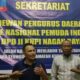 Ketua SC Banta Diman dan OC Agus Salim RZ di Sekretariat KNPI Nagan Raya, Rabu (14/8).(Waspada/Muji Burrahman)