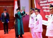 Lantik Tiga Pj Bupati, Gubernur Kembali Ingatkan Kesuksesan PON Dan Pilkada