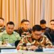 RAPAT koordinasi regional upaya percepatan penghapusan kemiskinan ekstrem 2024, di Ruang Heritage, Kemenko PMK Jl. Medan Merdeka Barat No.3 Jakarta Pusat turut dihadiri oleh Pj Bupati Batubara H. Heri Wahyudi Marpaung, S.STP, M.AP didampingi Kepala Bappelitbangda Arif Hanafiah.Waspada/Ist