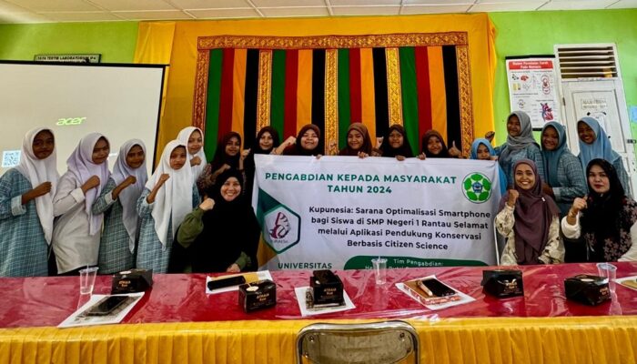 Pengenalan Aplikasi Berbasis Citizen Science Kupunesia Ke Siswa SMPN 1 Rantau Selamat