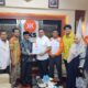 Salim Fakhry saat menerima rekomendasi dari DPP PKS. Waspada/Seh Muhammad Amin