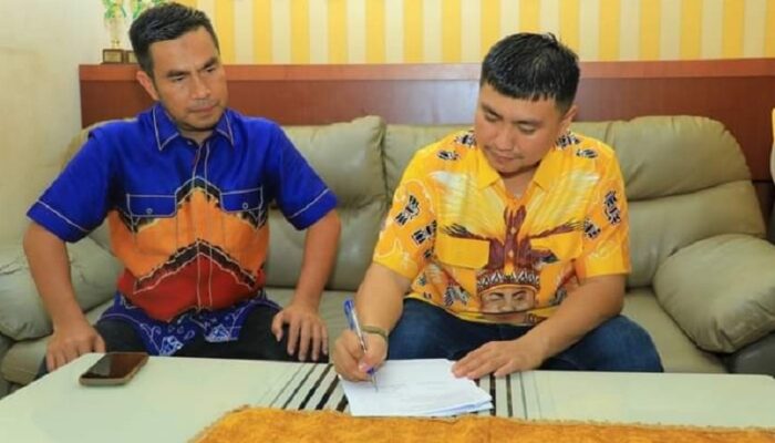 Golkar Resmi Usung Pasangan Labura HEBAT