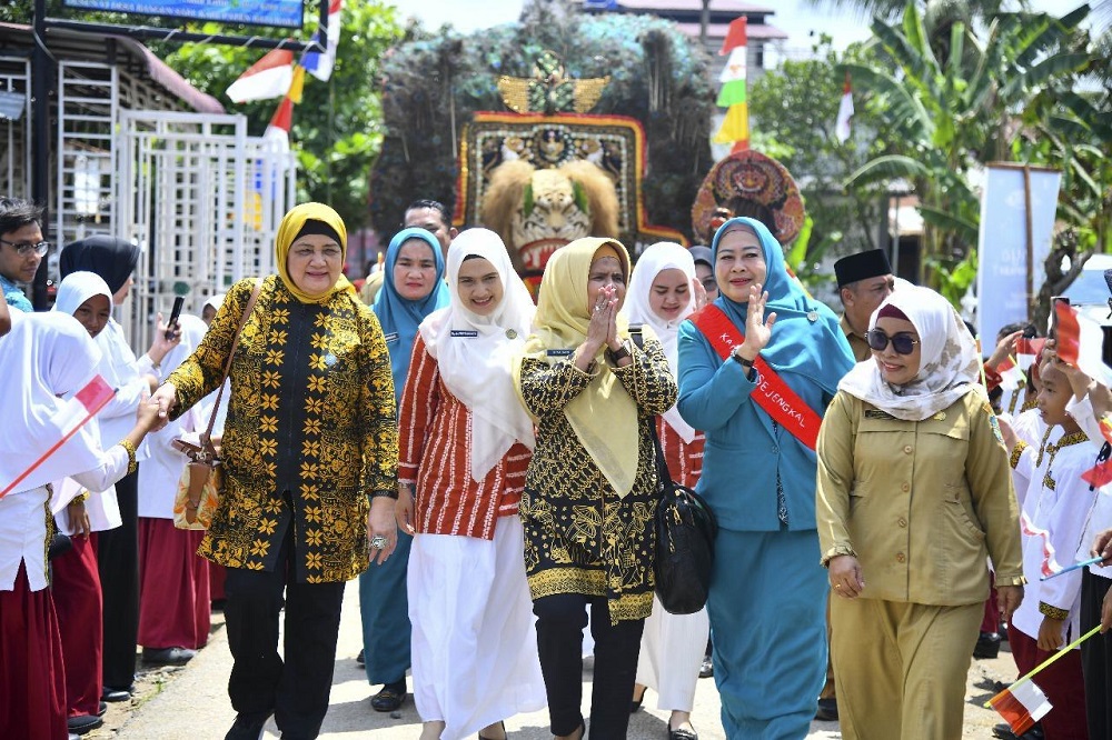Tim Evaluasi TP PKK Sumut Nilai Desa Percontohan Di Batubara Tim Evaluasi TP PKK Sumut Nilai Desa Percontohan Di Batubara