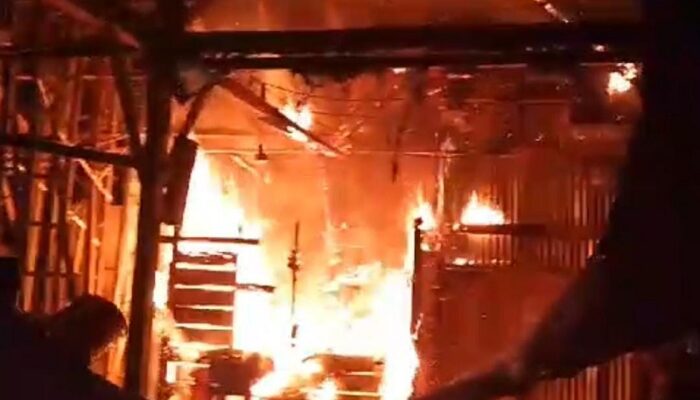 Masjid Terbakar Diduga Akibat Korslet Listrik