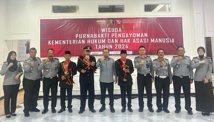 ASN Purnabakti Lapas Labuhan Ruku Ikuti Prosesi Wisuda