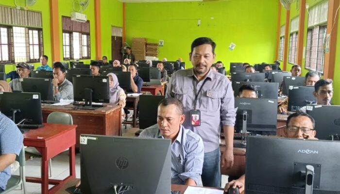 183 Peserta Calon Anggota Panwaslih Kecamatan Ikuti Ujian CAT
