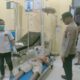 Salah satu korban kecelakaan mengalami kritis saat dirawat di RSUD SAAS Peureulak, Aceh Timur, Sabtu (17/8). Waspada/Ist.