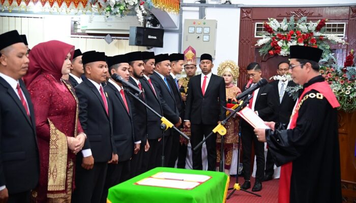 Dilantik KPN Jantho, 15 Anggota DPRK Aceh Besar Adalah Incumbent