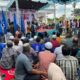 Muhammad Gandhi Faisal Siregar saat menyampaikan orasi politik di depan masyarakat, Rabu (21/8/2024). Waspada/Deni Daulay