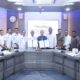 Pj Wali Kota Banda Aceh, Ade Surya dan pejabat lainnya foto bersama Ketua Komisioner Panwaslih Kota, Indra Milwady perwakilan KIP dan seluruh komisioner Panwaslih Kota Banda Aceh.usai penandatanganan NPHD. (Waspada/Zafrullah)