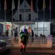 Sat Lantas Polres Pematangsiantar mengintensifkan BLP di Kantor KPU, Jl. Porsea, Kel. Teladan, Kec. Siantar Barat, mulai Kamis (22/8) malam menjelang Pilkada 2024.(Waspada-Ist).