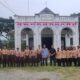 Pramuka Penggalang dari Kwarcab Aceh Tamiang saat berkunjung kelokasi Instana Karang, Kecamatan Karang Baru pada Sabtu (4/8) kemarin.(Waspada/Yusri).