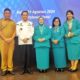 Pj Gubsu Agus Fatoni foto bersama dengan Ketua TP PKK Simalungun Ny.Ratnawati RHS, Camat Hatonduhan Ryan Pakpahan dan Camat Bosar Maligas Rosmardiah Purba.(Waspada/ist).
