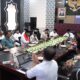 Pj Bupati Syakir saat memimpin rapat koordinasi dalam rangka persiapan HUT ke-79 RI. Waspada/Seh Muhammad Amin