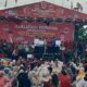 Ketua DPW Partai Aceh Kabupaten Aceh Utara, M. Jhony, Selasa (27/8) pukul 15:00 berorasi politik untuk kemenangan pasangan calon Bupati dan Wakil Bupati Ismail A Jalil, SE.,MM dan Tarmizi Panyang pada acara deklarasi bersama di Lapangan Upacara Landing, Lhoksukon. Waspada/Maimun Asnawi