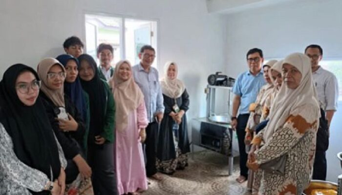 Dosen FT Dan FEB USU Terapkan Teknologi Mesin Kristalisasi Jahe