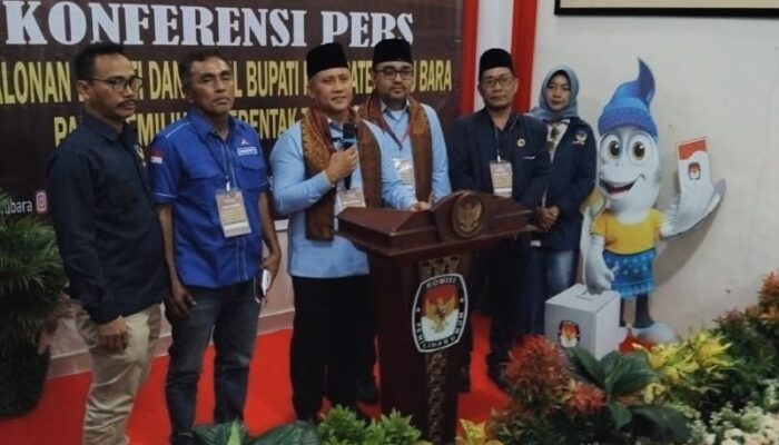 Pasangan Darwis – Oky Daftar Ke KPU Batubara