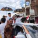 Sedikitnya tujuh ribuan pendukung dan simpatisan mengantarkan pasangan HM Salim Fakhry- dr Heri Al Hilal mendaftar ke KIP Agara, Kamis (29/8). Waspada/Seh Muhammad Amin