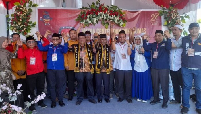 Mendaftar Balon Bupati, Safriadi-Hamzah Diusung 8 Partai