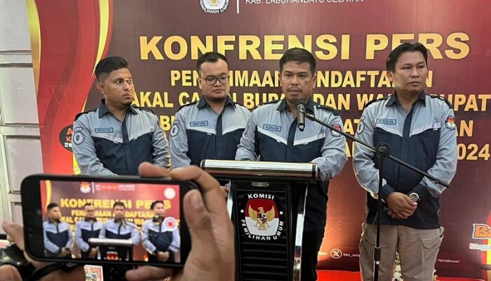 Bupati-Wakil Bupati Labusel Tidak Daftar Pilkada