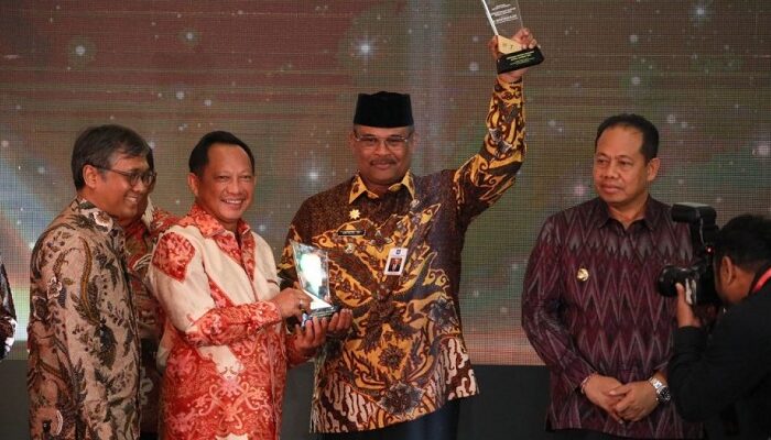 Pj Gubernur Aceh Terima Apresiasi Kinerja Penjabat Kepala Daerah 2024