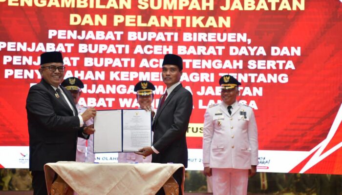 Syaridin Terima SK Perpanjangan Pj Wali Kota Langsa
