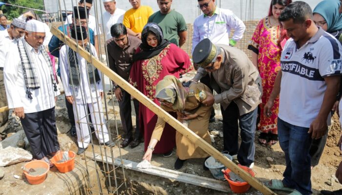 Wali Kota Letakkan Batu Pertama Pembangunan Masjid Paradep Puspa