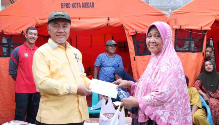 Baznas Sumut Bantu Korban Warga  Terdampak  Kebakaran