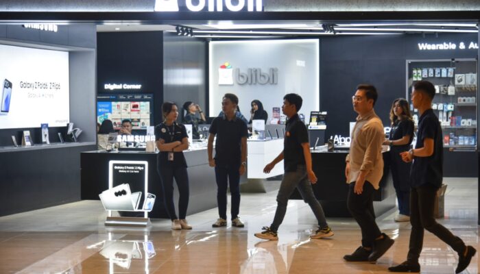 Beli Produk Apple Berstiker Blibli, Gratis 12 Bulan Perlindungan Lengkap