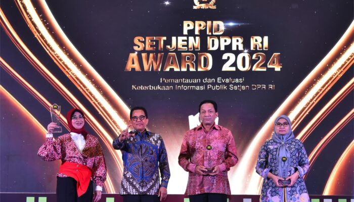 Setjen DPR RI Gelar Malam Anugerah PPID Pelaksana
