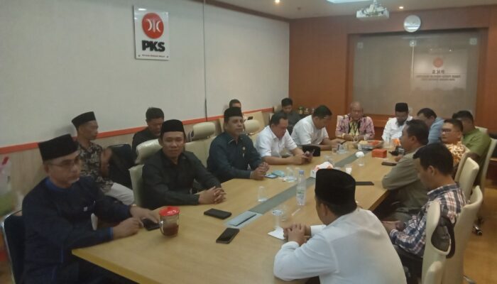 F-PKS DPRD Sumut Teruskan Kinerja Positif Dengan Wartawan