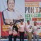 KETUA Umum Indonesia Pickleball Federation (IPF) Sumatera Utara, H Azmi Yuli Sitorus SH MSP (tengah) foto bersama pengurus usai meninjau kesiapan venue di Fakultas Ilmu Keolahragaan (FIK) Unimed, Deli Serdang, Selasa (3/9/2024). Waspada/Ist